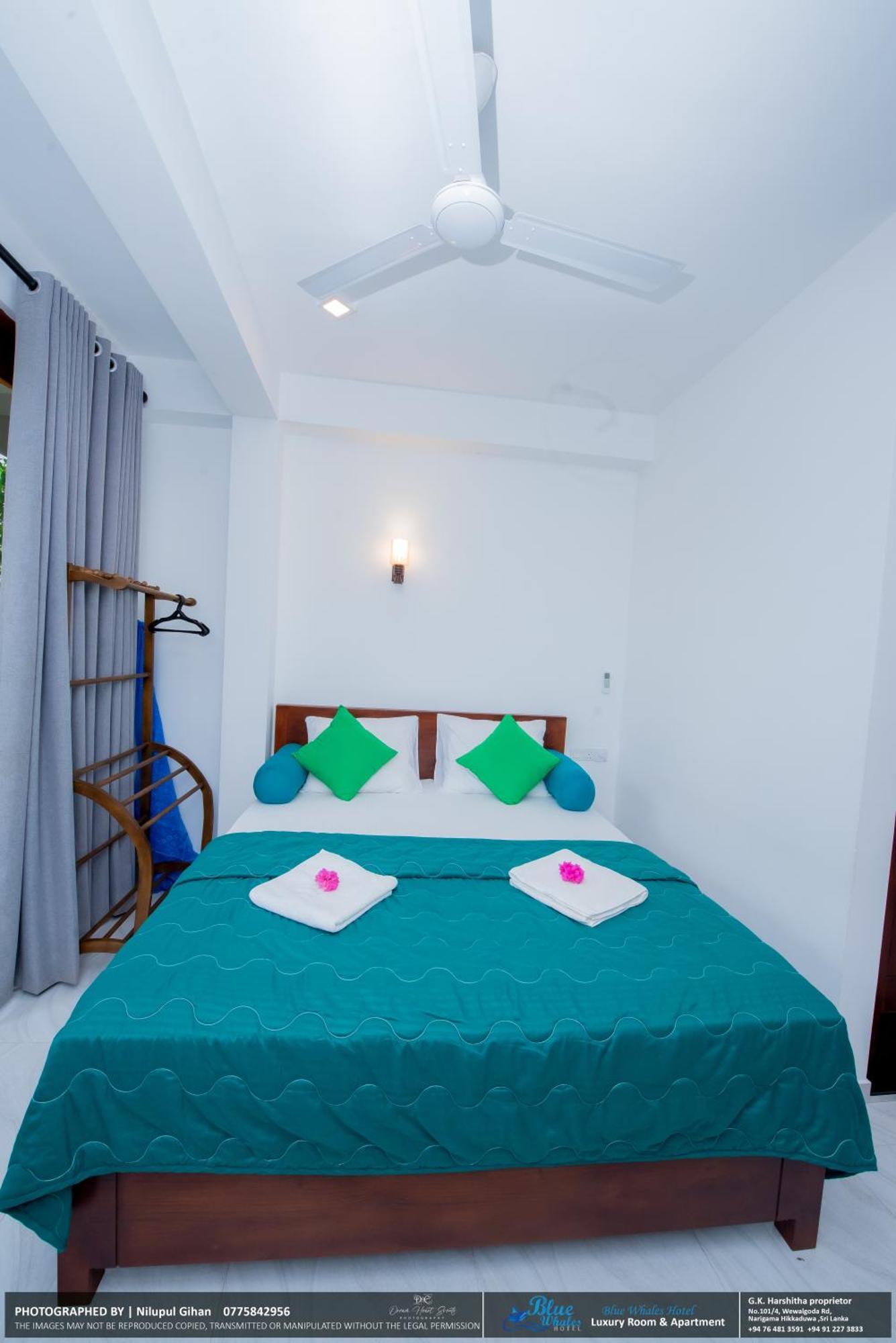 Blue Whales Hotel ヒッカドゥワ エクステリア 写真